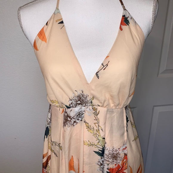 5/$25!! Sexy Summer Halter Top Dress - Picture 3 of 16